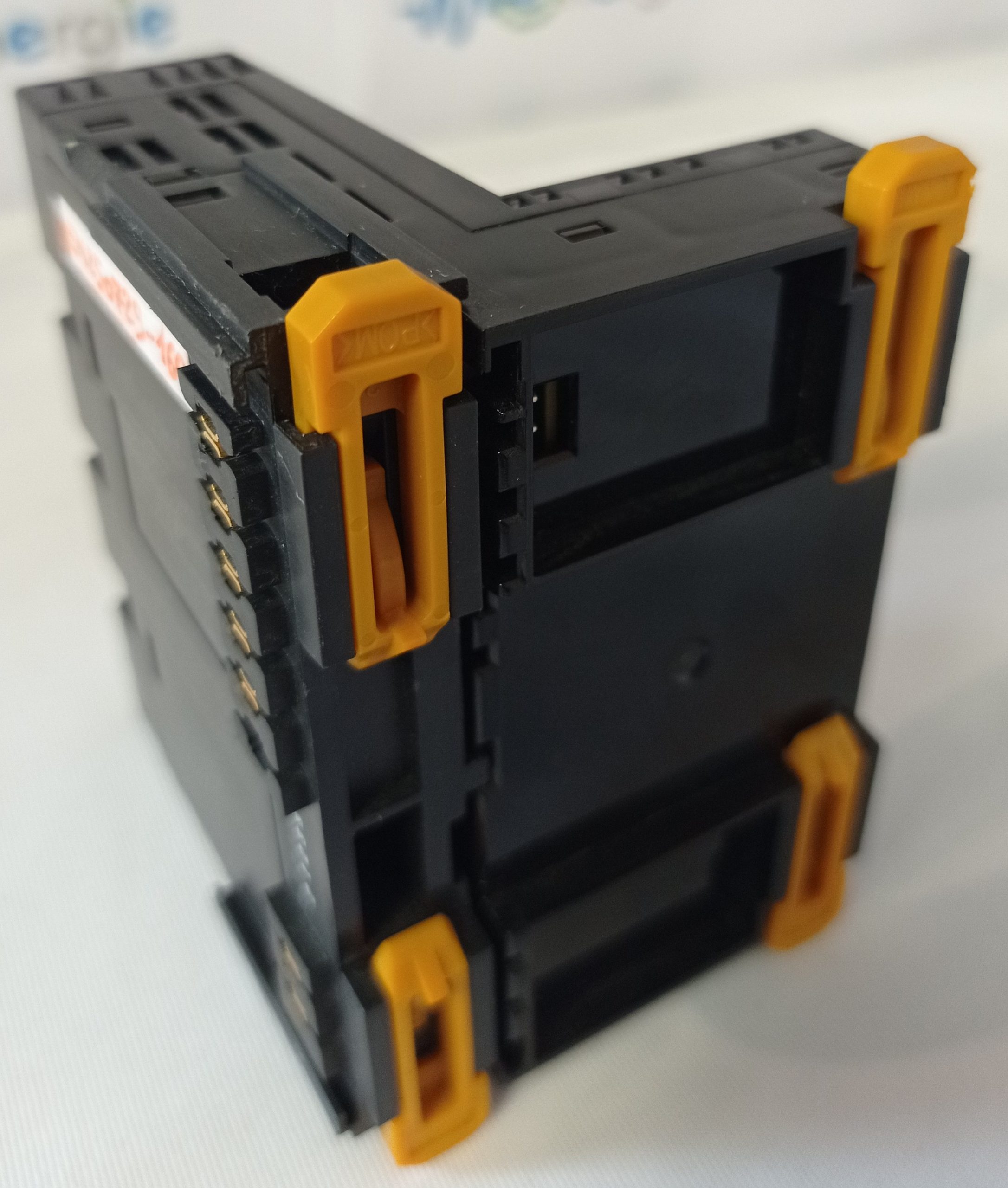 GRT1-DRT-MODULE-D-ALIMENTATION-ET-DE-COMMUNICATION-OMRON-2