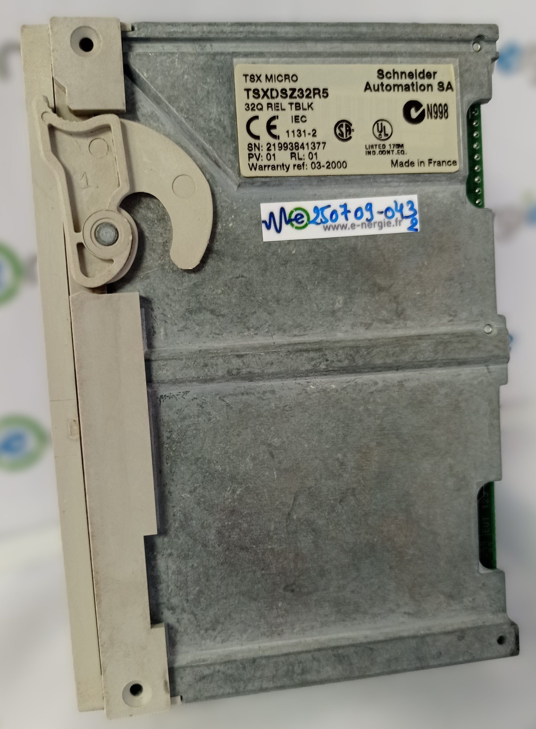 Module-32-sorties-Schneider-Electric-TSXDSZ32R5-5