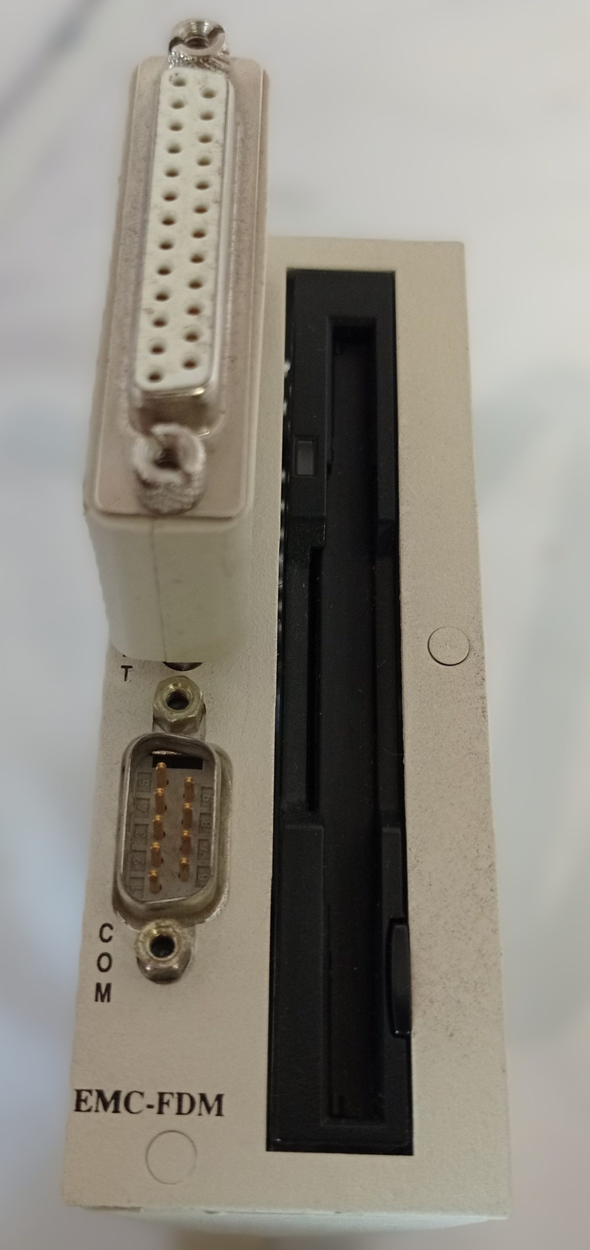 Port-disquette-EMC-FDM-61-0178-31-1