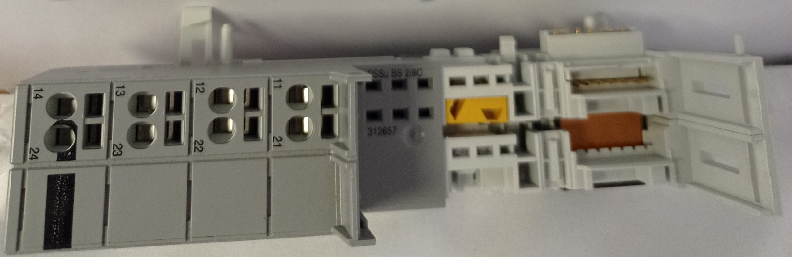 Support-Entree-sortie-PSSu-BS2-8C-312657-2