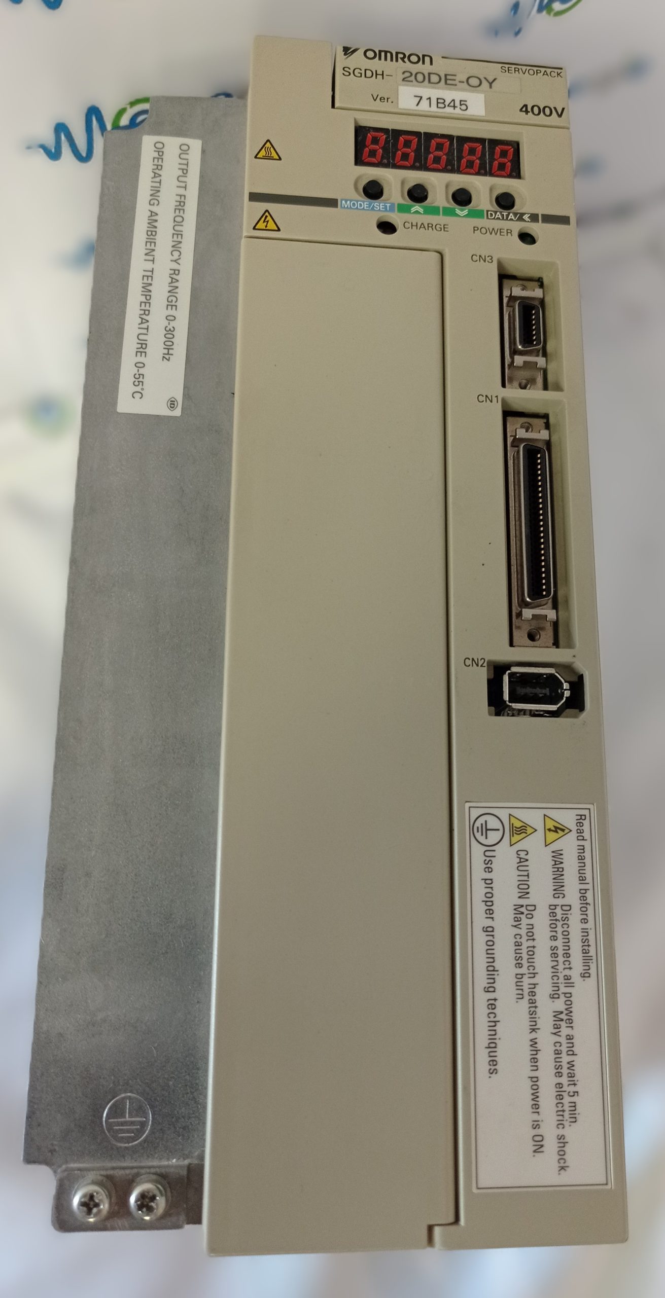 Variateur-OMRON-SGDH-20DE-OY-5