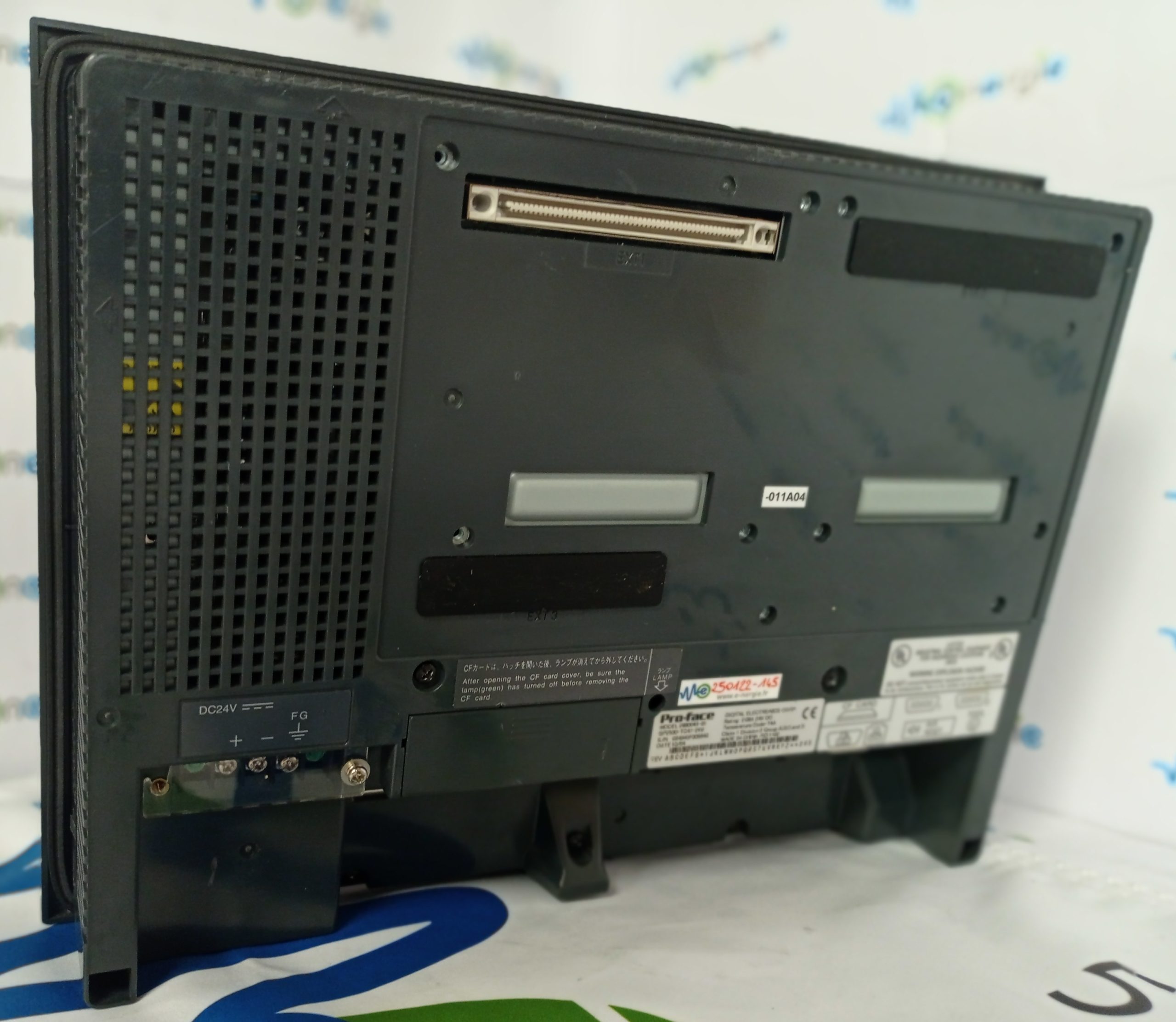 Panel-Pro-Face-GP2500-TC41-24V-1