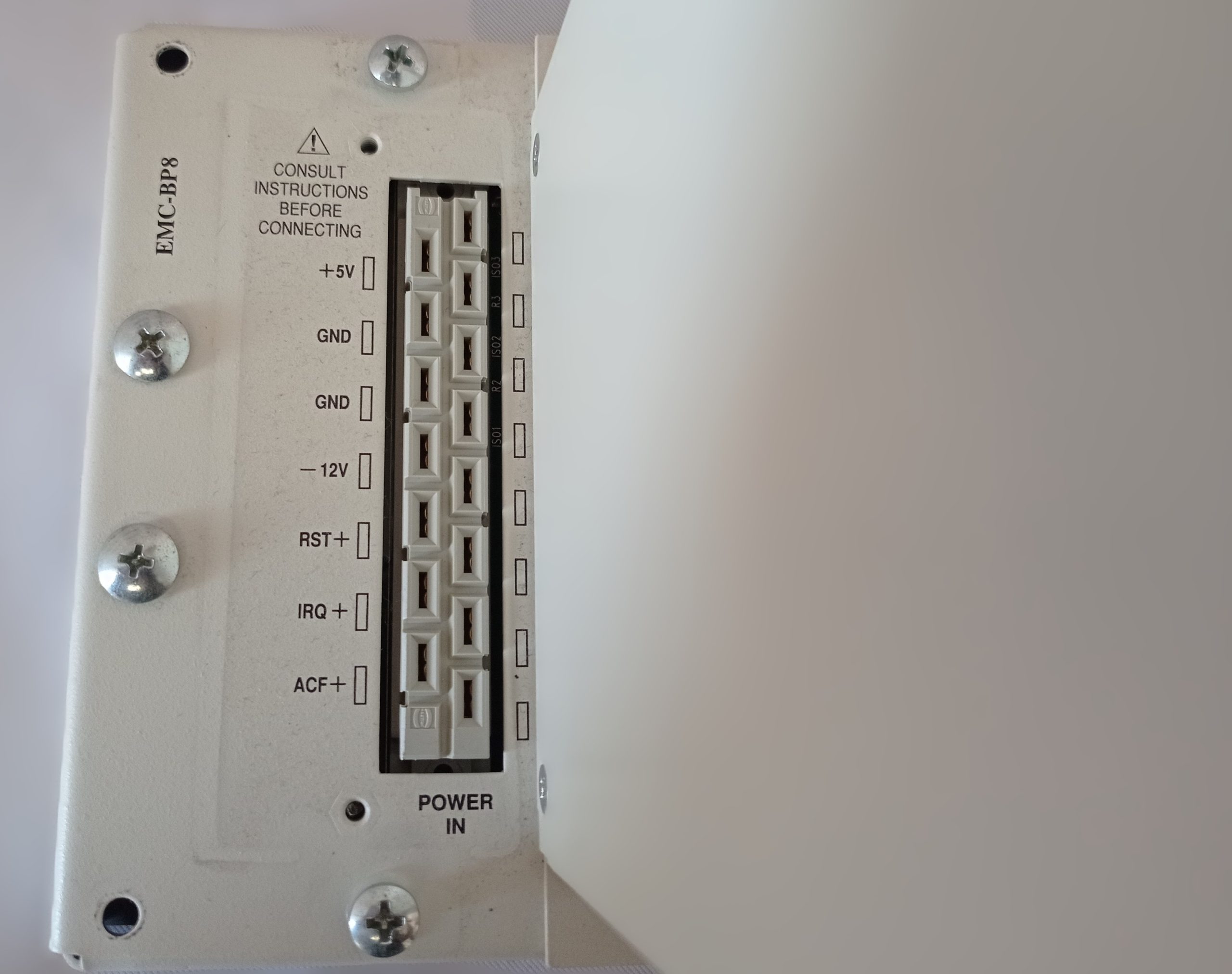 Module-Central-Fond-de-panier-EMC-BP8-MC26-201-08XXXXX-1