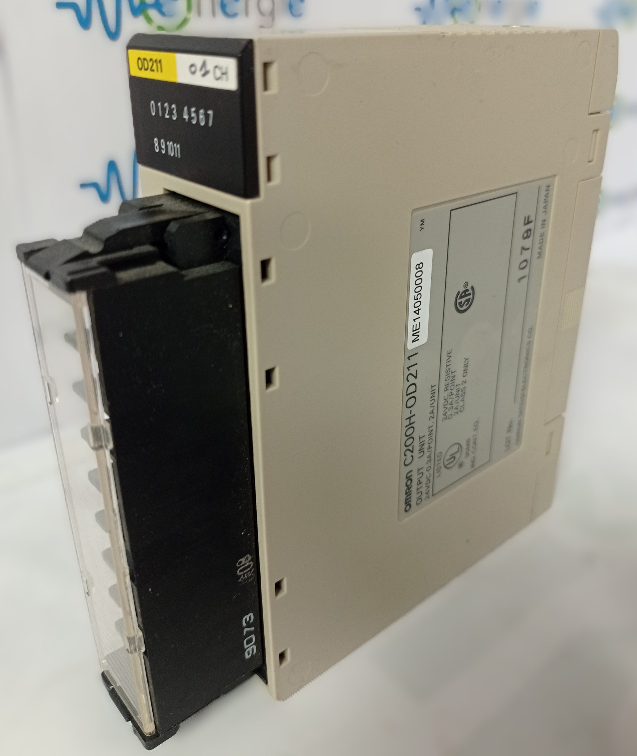 Omron-C200H-OD211-UNITE-DE-SORTIE-2