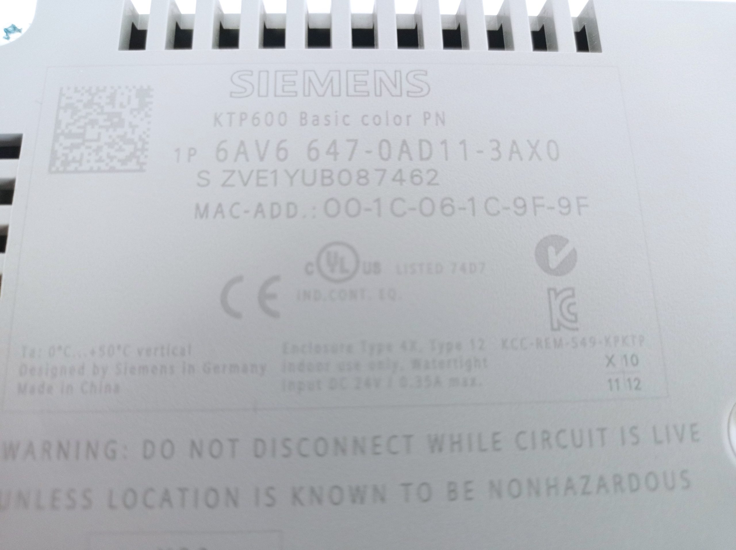 SIMATIC-PANEL-TOUCH-6AV6-647-0AD11-3AX0-SIEMENS-3